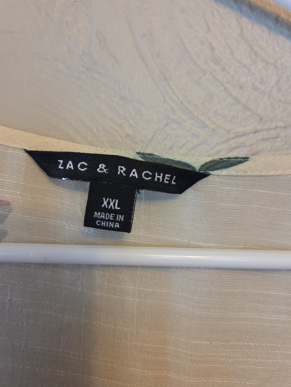 Zac & Rachel Cream Colored Floral Button-Front Blouse - Picture 3 of 4